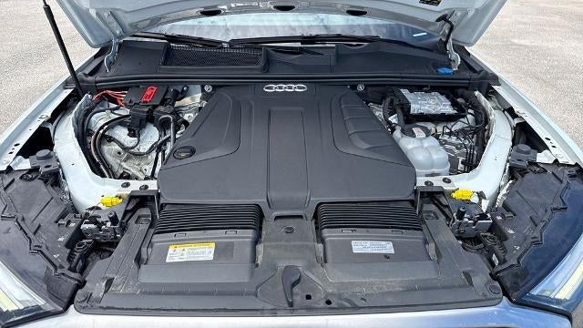 2025 Audi Q7 quattro Premium 45 TFSI