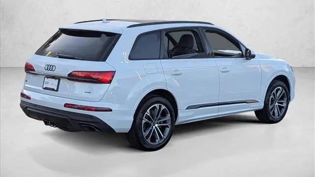 2026 Audi Q7 quattro Premium 45 TFSI