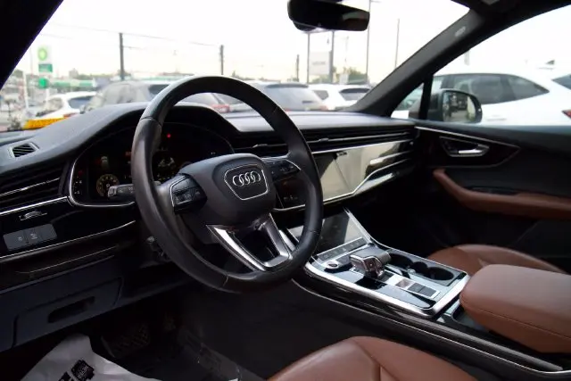 2023 Audi Q7 - $31,855