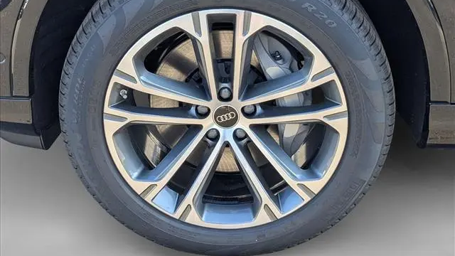 2026 Audi Q7 quattro Premium 45 TFSI