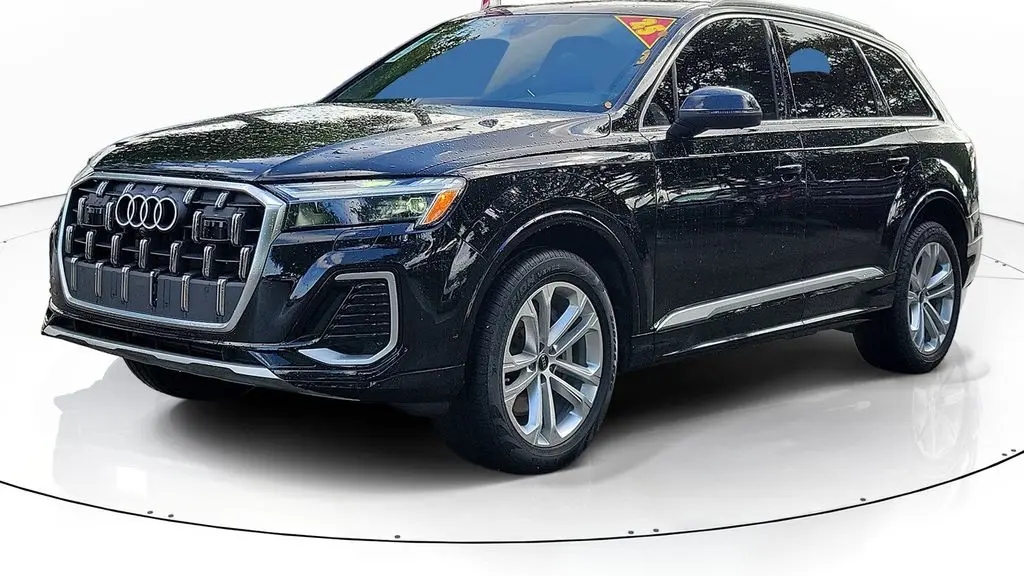 Preowned 2025 Audi Q7 quattro Premium 45 TFSI for Sale