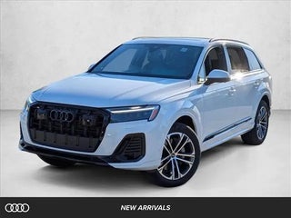 2026 Audi Q7 with Glacier White Metallic Exterior