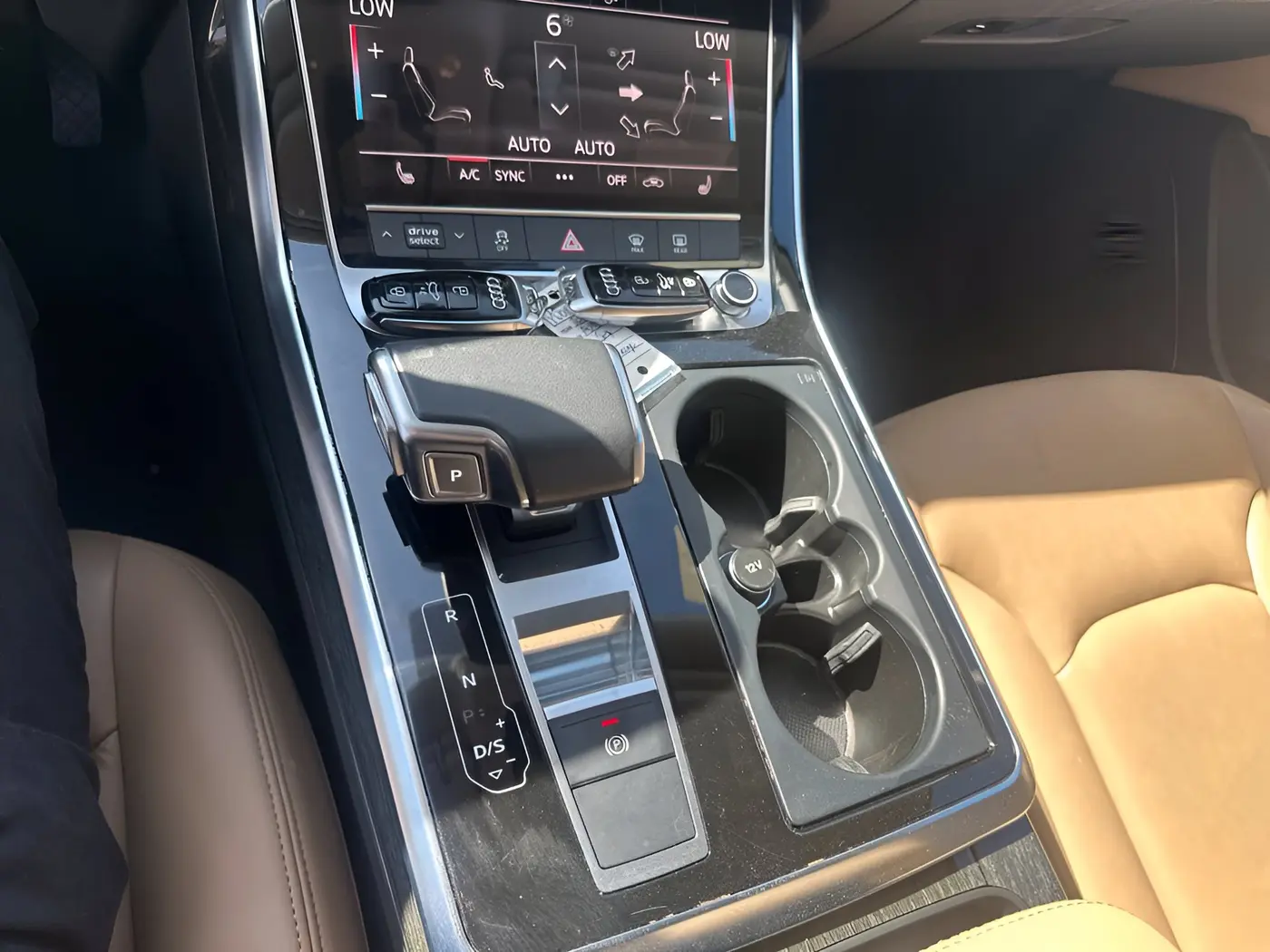 2023 Audi Q7 - $30,992