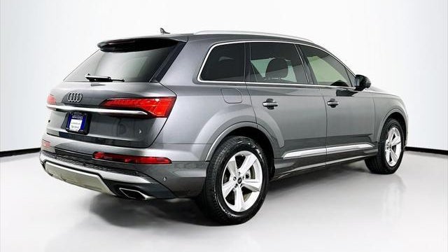 2025 Audi Q7 quattro Premium 45 TFSI