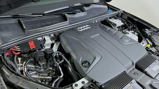 2025 Audi Q7 quattro Premium 45 TFSI