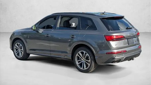 2026 Audi Q7 quattro Premium 45 TFSI