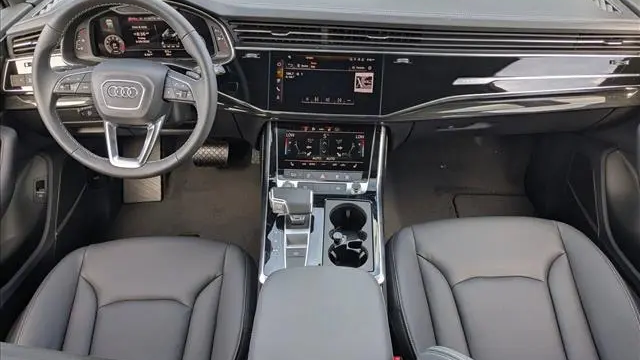 2026 Audi Q7 quattro Premium 45 TFSI