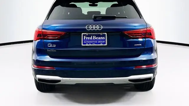 2020 Audi Q3 quattro Premium 45 TFSI