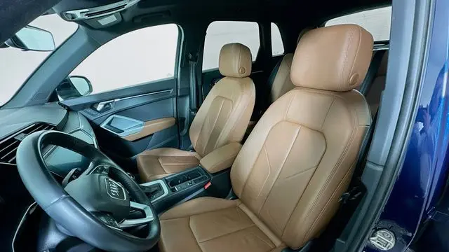 2020 Audi Q3 quattro Premium 45 TFSI