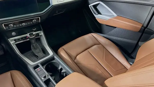 2020 Audi Q3 quattro Premium 45 TFSI