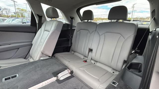 2022 Audi Q7 quattro Premium 45 TFSI