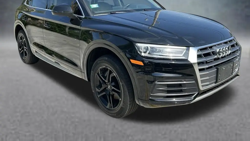 2019 Audi Q5 quattro Premium 45 TFSI