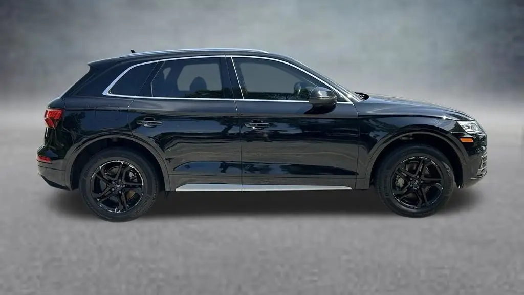 2019 Audi Q5 quattro Premium 45 TFSI