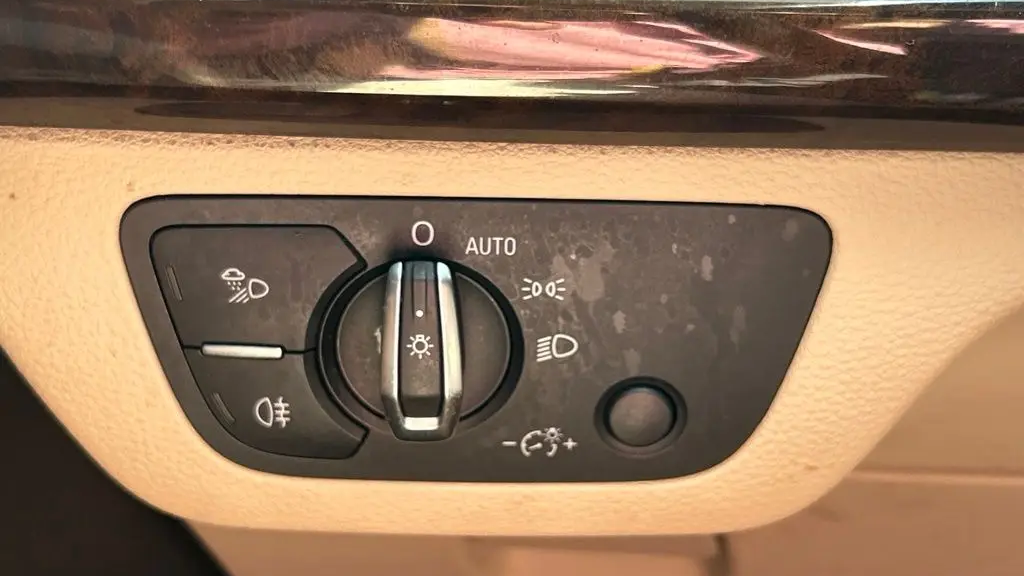 2019 Audi Q5 quattro Premium 45 TFSI