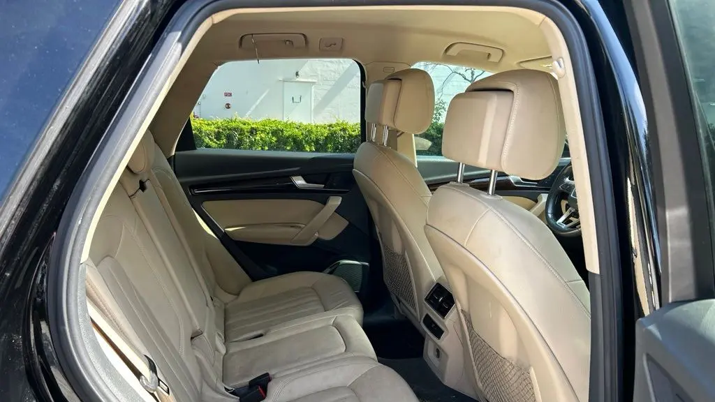 2019 Audi Q5 quattro Premium 45 TFSI
