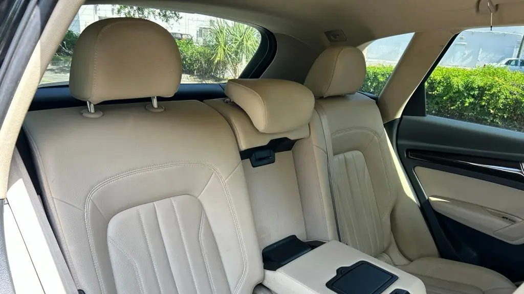 2019 Audi Q5 quattro Premium 45 TFSI