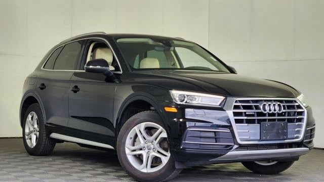 Preowned 2019 Audi Q5 quattro Premium 45 TFSI for Sale