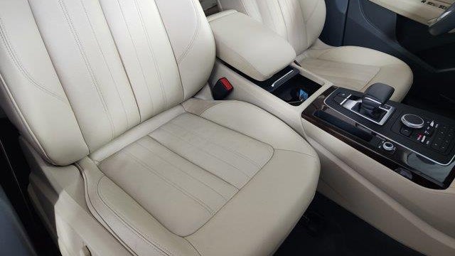 2019 Audi Q5 quattro Premium 45 TFSI