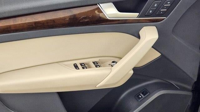 2019 Audi Q5 quattro Premium 45 TFSI