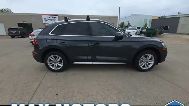 2020 Audi Q5 quattro Premium 45 TFSI