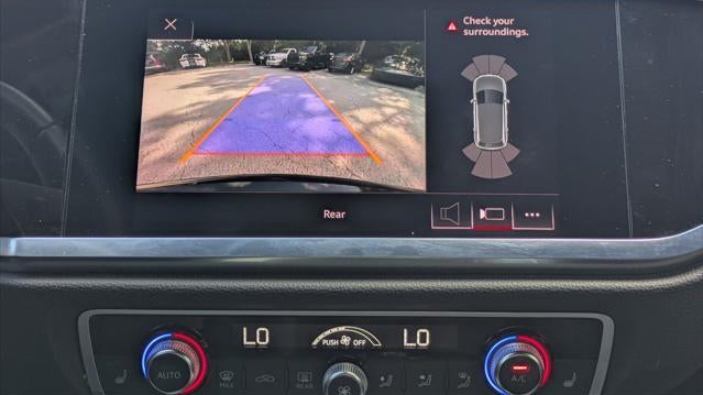 2021 Audi Q3 quattro Premium 40 TFSI