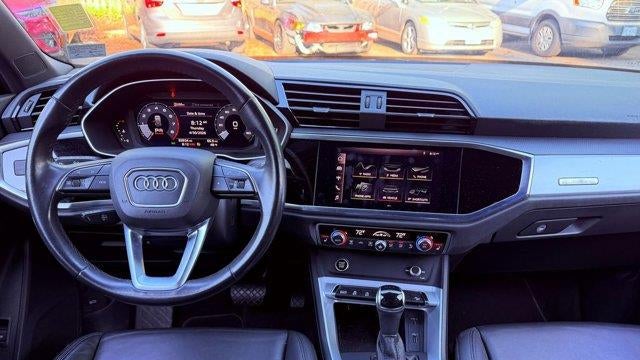 2021 Audi Q3 quattro Premium 40 TFSI
