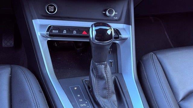 2021 Audi Q3 quattro Premium 40 TFSI