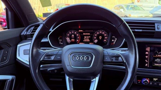 2021 Audi Q3 quattro Premium 40 TFSI