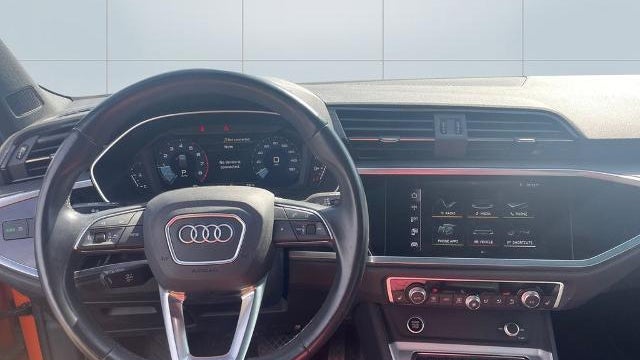 2021 Audi Q3 quattro Premium 40 TFSI