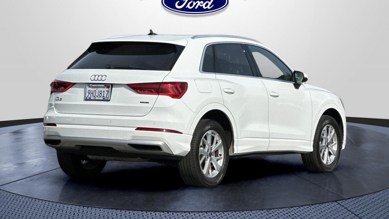 2023 Audi Q3 quattro Premium 40 TFSI