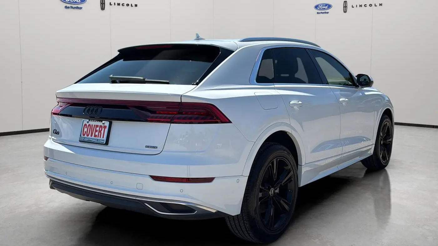 2023 Audi Q8 quattro Premium 55 TFSI