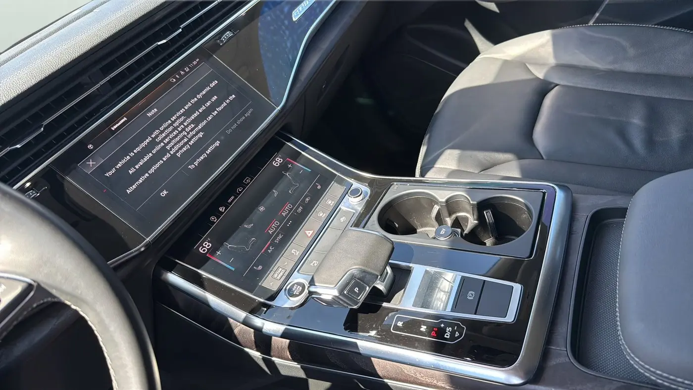 2023 Audi Q8 quattro Premium 55 TFSI