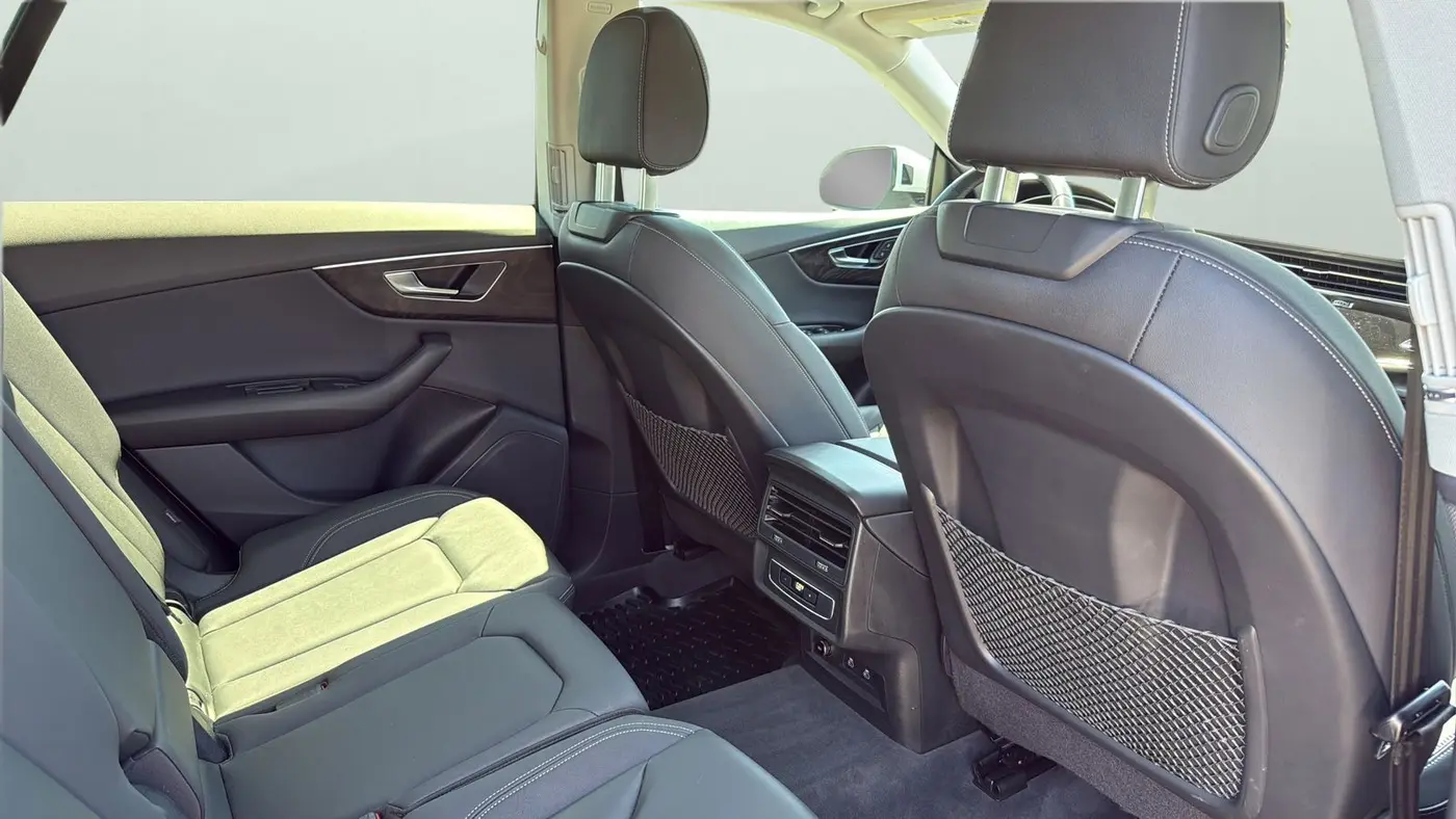 2023 Audi Q8 quattro Premium 55 TFSI