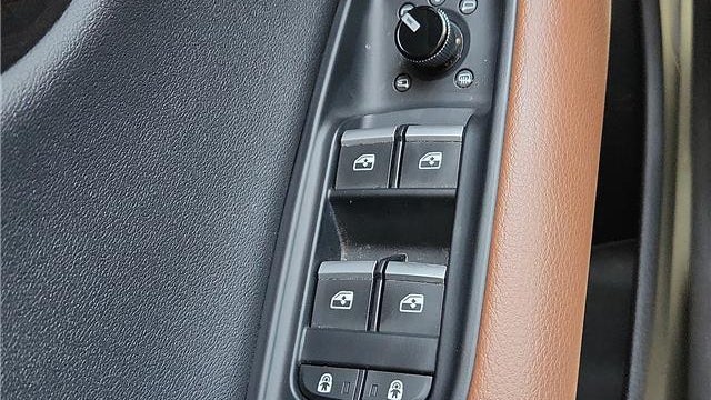 2022 Audi Q8 quattro Premium 55 TFSI