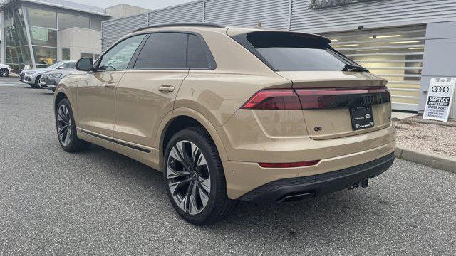 2025 Audi Q8 quattro Premium 55 TFSI