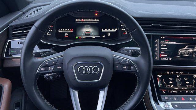 2025 Audi Q8 quattro Premium 55 TFSI