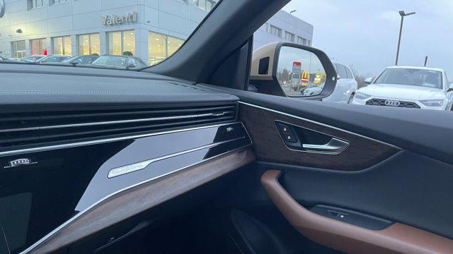 2025 Audi Q8 quattro Premium 55 TFSI