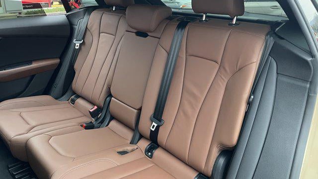 2025 Audi Q8 quattro Premium 55 TFSI
