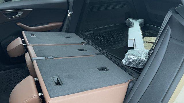 2025 Audi Q8 quattro Premium 55 TFSI
