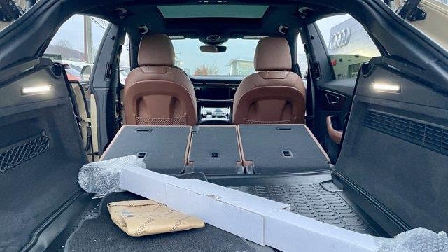 2025 Audi Q8 quattro Premium 55 TFSI
