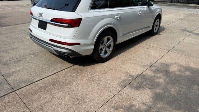 2025 Audi Q7 quattro Premium 55 TFSI