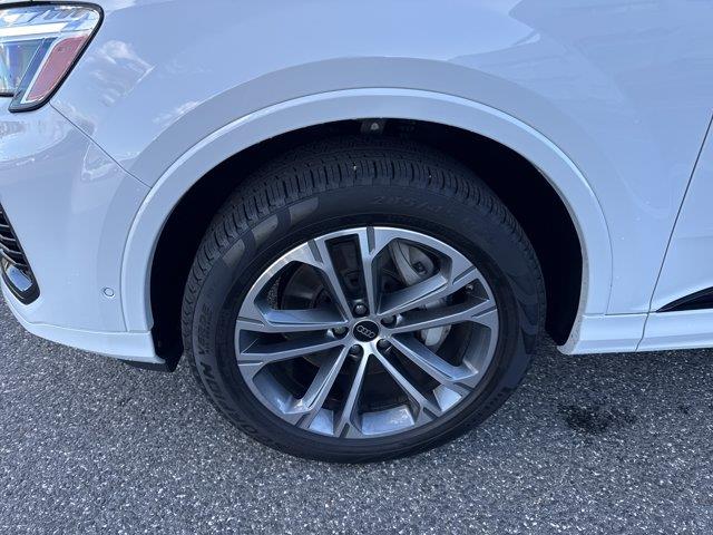 2026 Audi Q7 - $57,299