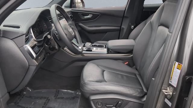 2025 Audi Q7 quattro Premium 55 TFSI