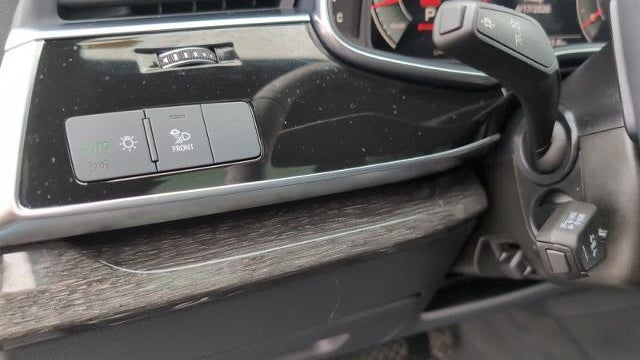 2025 Audi Q7 quattro Premium 55 TFSI