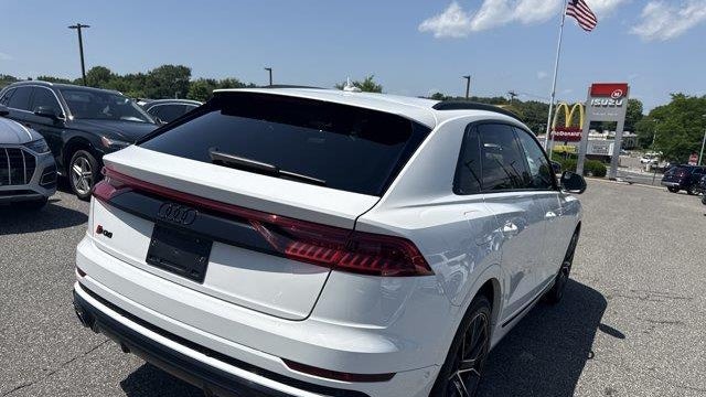 2023 Audi SQ8 4.0T quattro Premium Plus