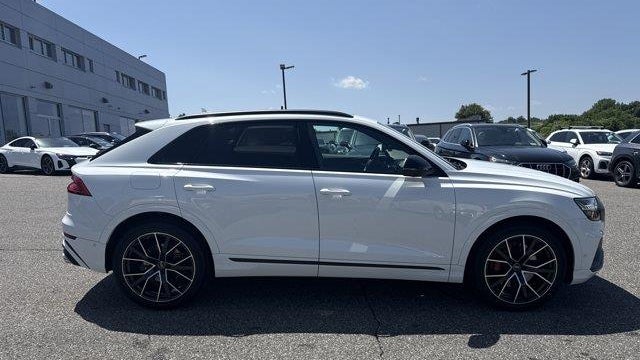 2023 Audi SQ8 4.0T quattro Premium Plus