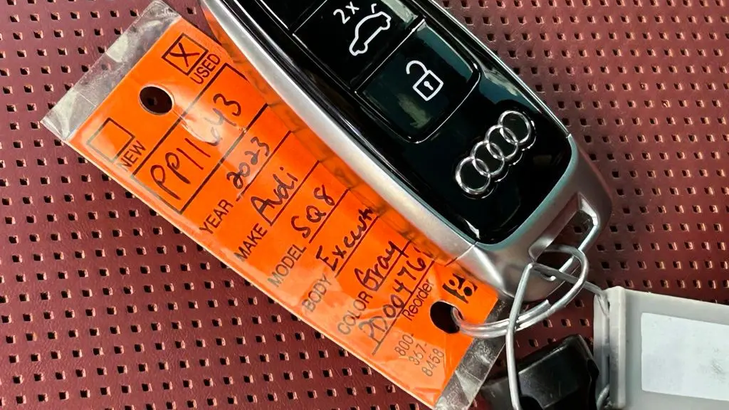 2023 Audi SQ8 4.0T quattro Premium Plus