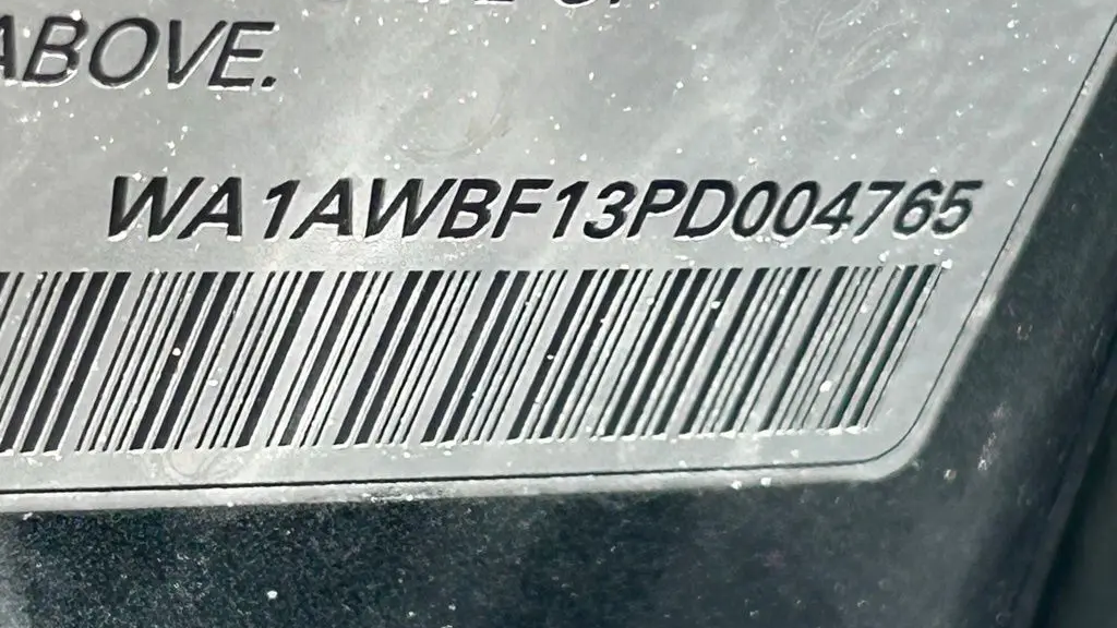 2023 Audi SQ8 4.0T quattro Premium Plus