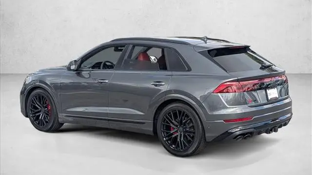 2026 Audi SQ8 4.0T quattro Premium Plus