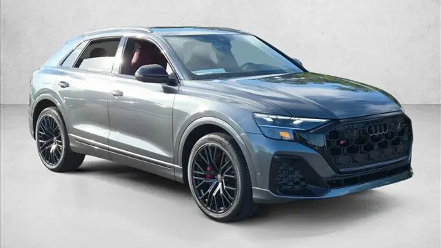 2026 Audi SQ8 4.0T quattro Premium Plus